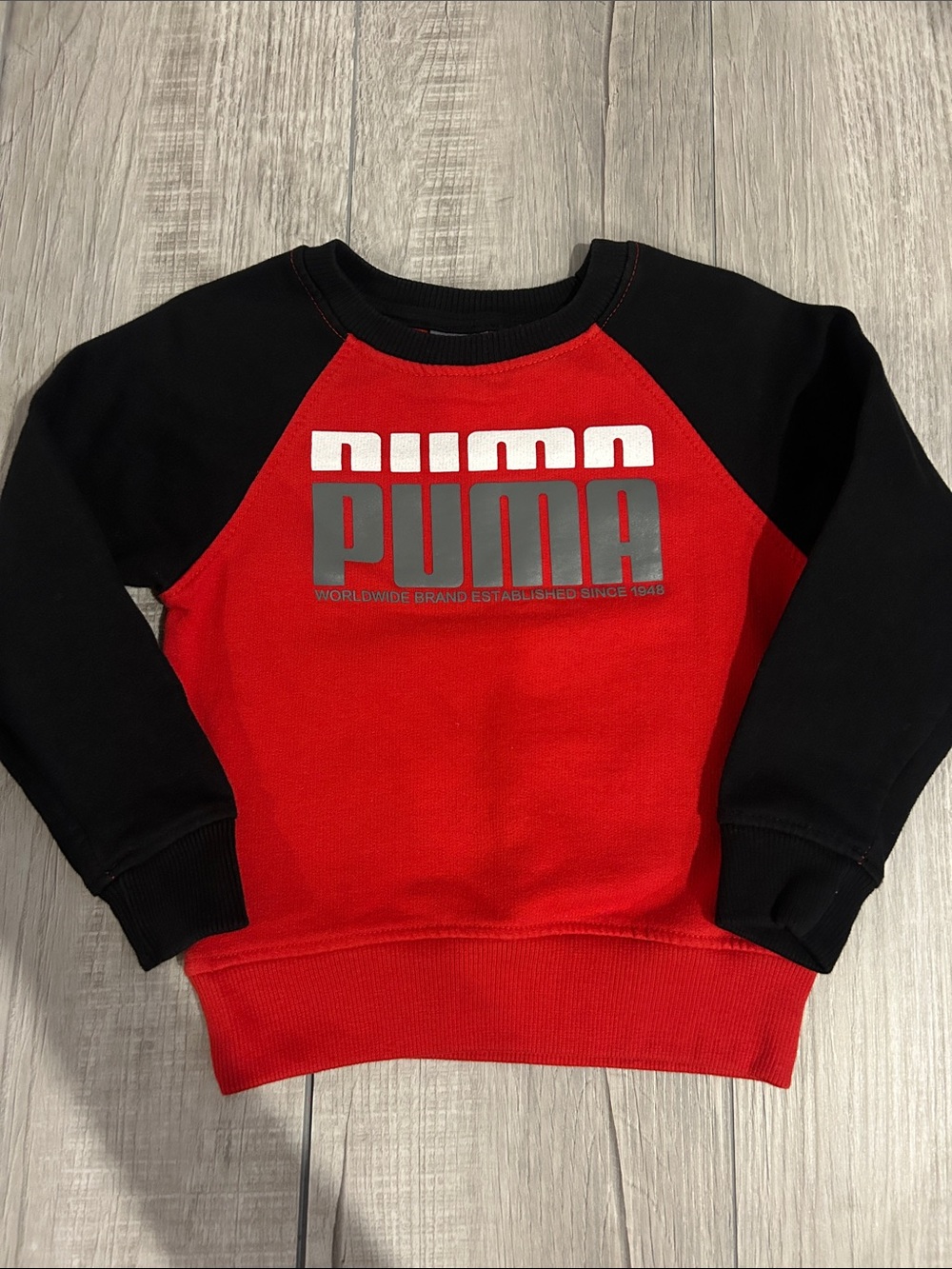 Puma Logo Sweatshirt, Sz 4